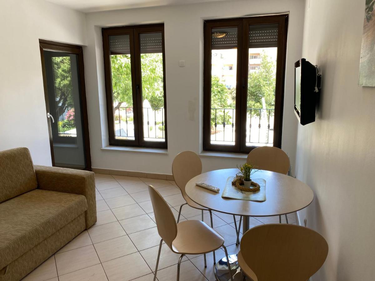 Apartments Nautica نوفي فينودولسكي المظهر الخارجي الصورة