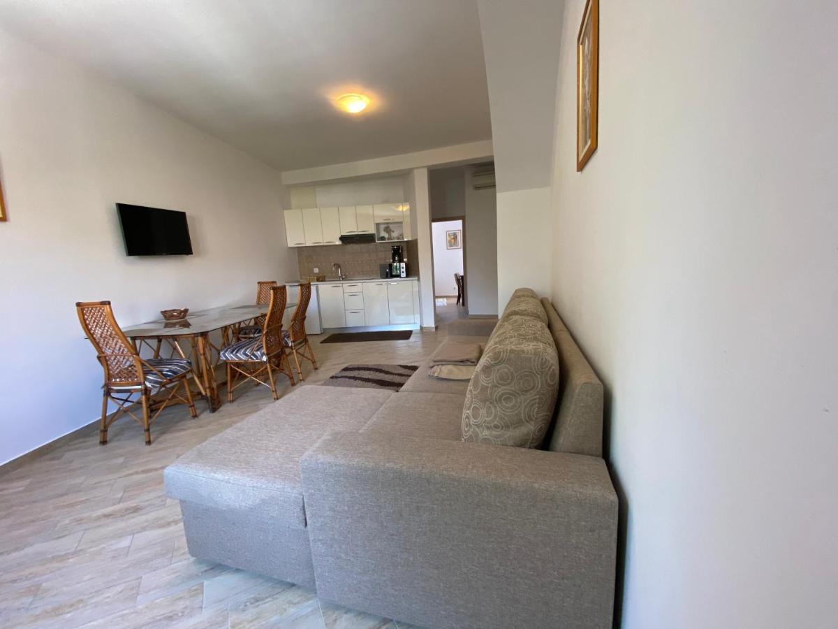Apartments Nautica نوفي فينودولسكي المظهر الخارجي الصورة